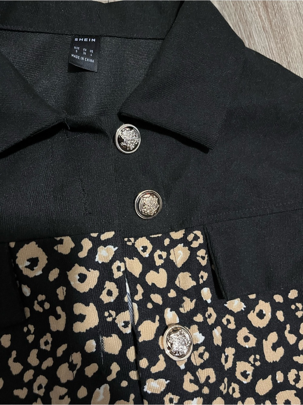Women’s ' Black & Tan Leopard Print Button-Front Jacket - Picture 4 of 5